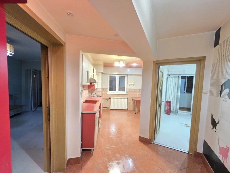 Mosilor, St cel Mare decomandat, 2 min metrou Obor, bl 1981